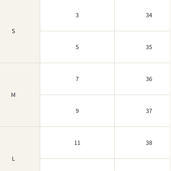 New Hollister crop top - Picture 7 of 8